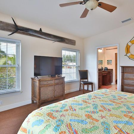 Hibiscus Hideaway B - Top Floor Unit Bradenton Beach Exterior photo
